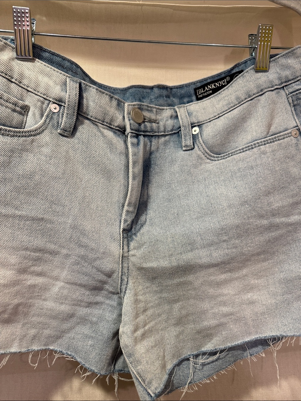 Blank NYC Light Wash Jean Shorts Size 29